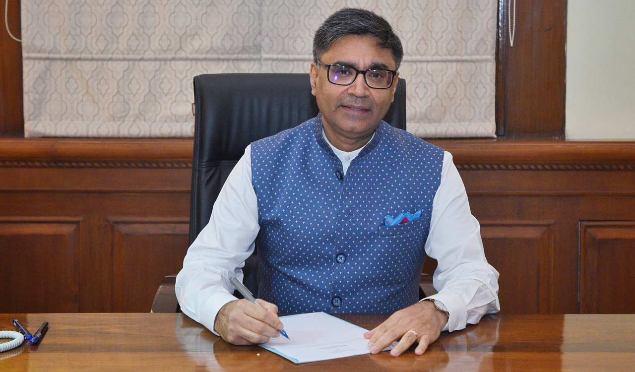 Vikram Misri takes charge as new Foreign Secretary