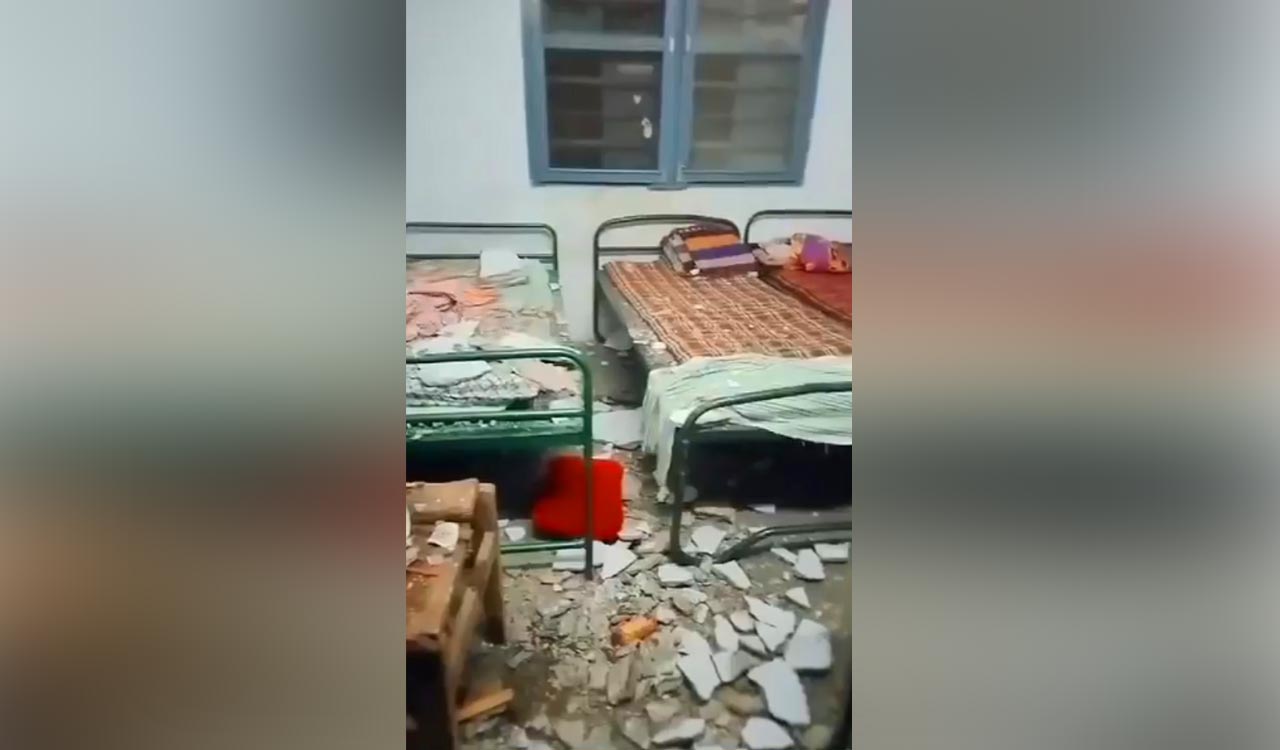 Warangal: Hostel roof slab collapses triggering student protest