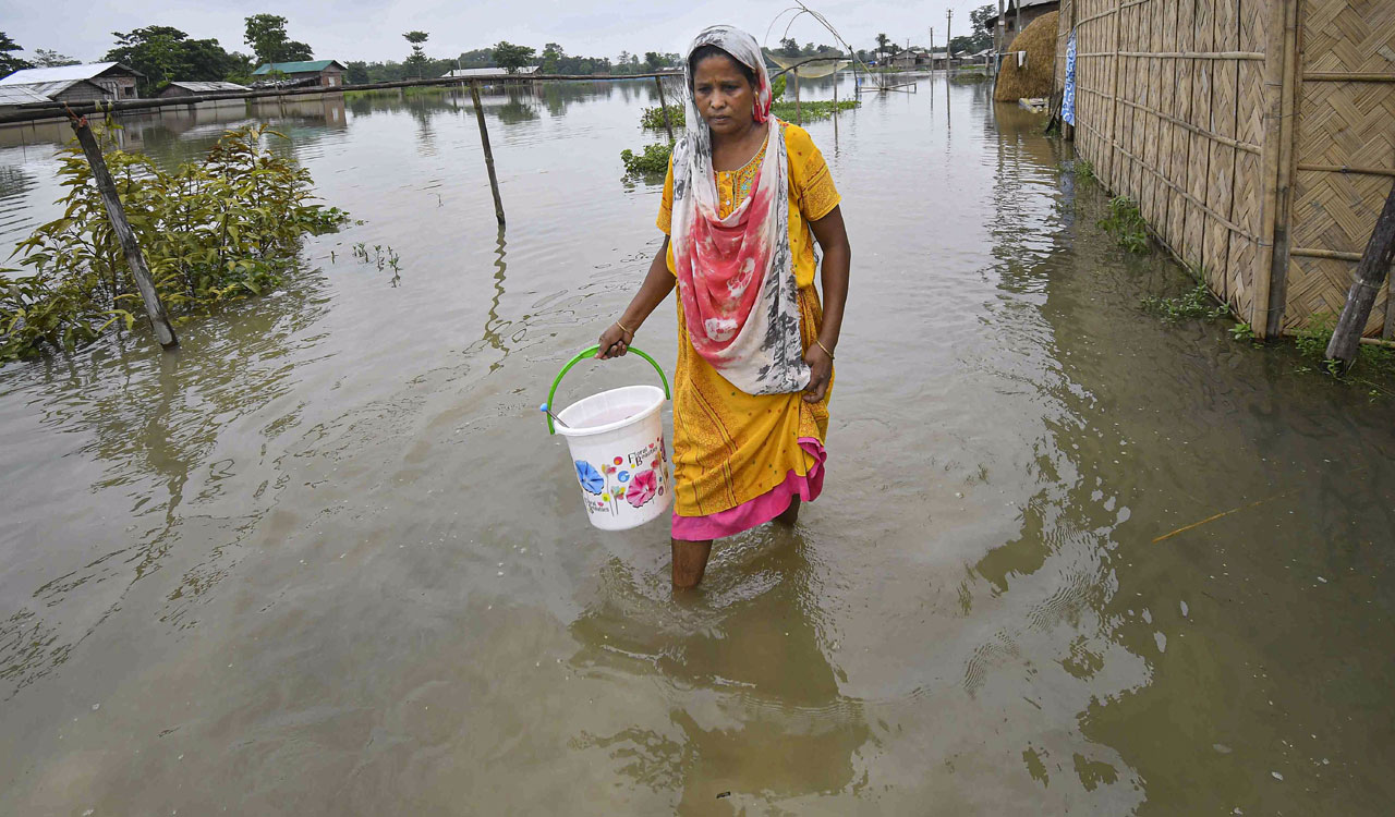 Assam slowly emerging out of flood crisis, two more deaths, 6 lakh people still affected