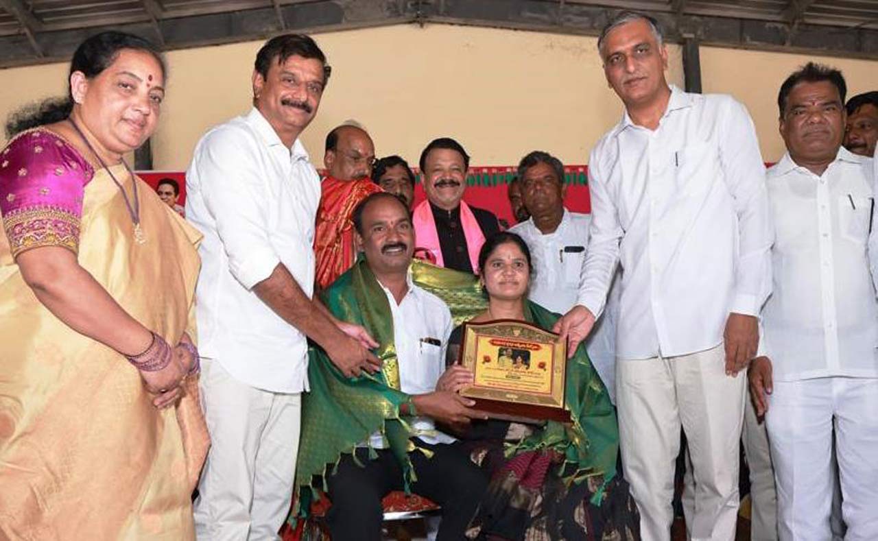 Administration in disarray in villages, says Harish Rao