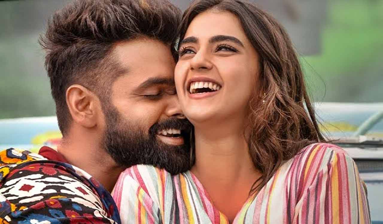 ‘Kya Lafda’ from ‘Double ISMART’ is perfect for monsoon long drives