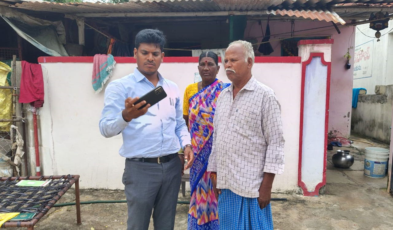 Sangareddy: Agri officers to click ‘selfies’ with farmers who did not receive loan waiver