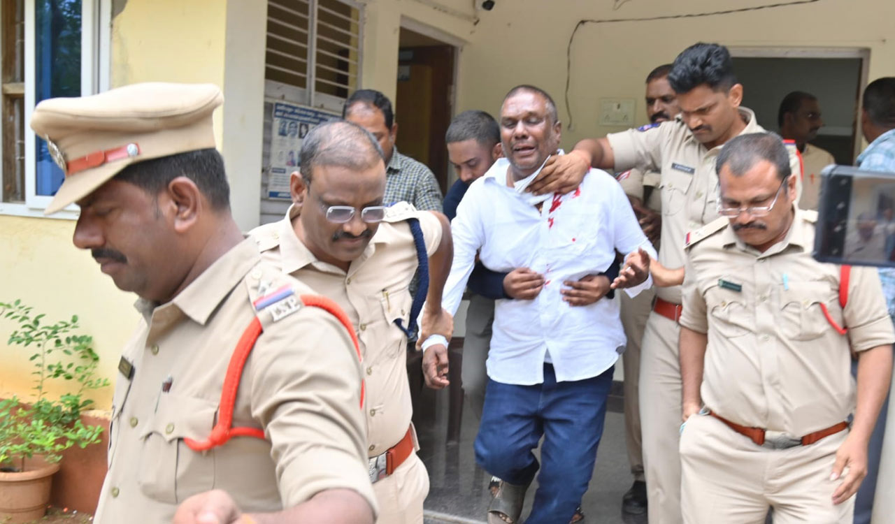 BRS councilor attempts to die by suicide in Mancherial