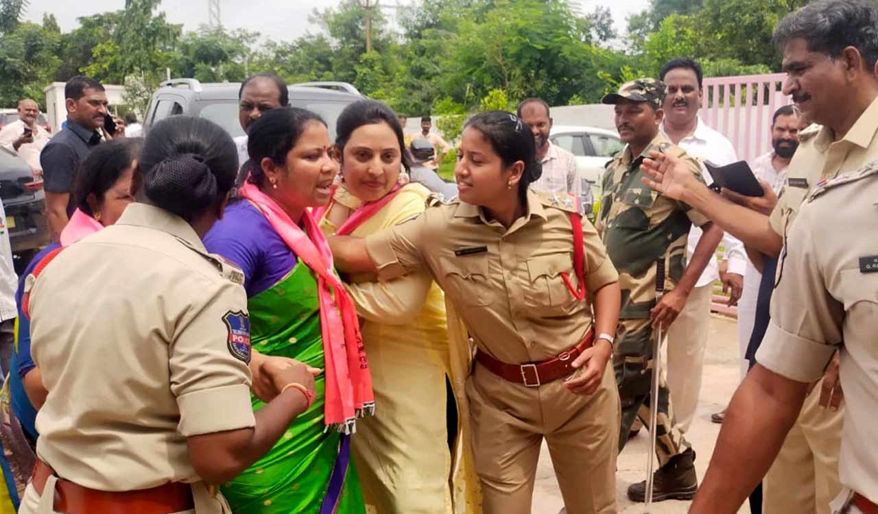 BRS leaders taken into police custody in Kothagudem