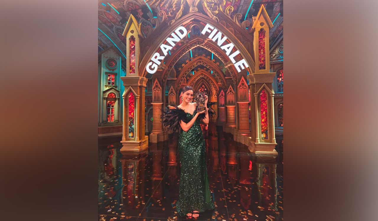 ‘Bigg Boss OTT 3’: Sana Makbul wins trophy, bags Rs 25 lakh