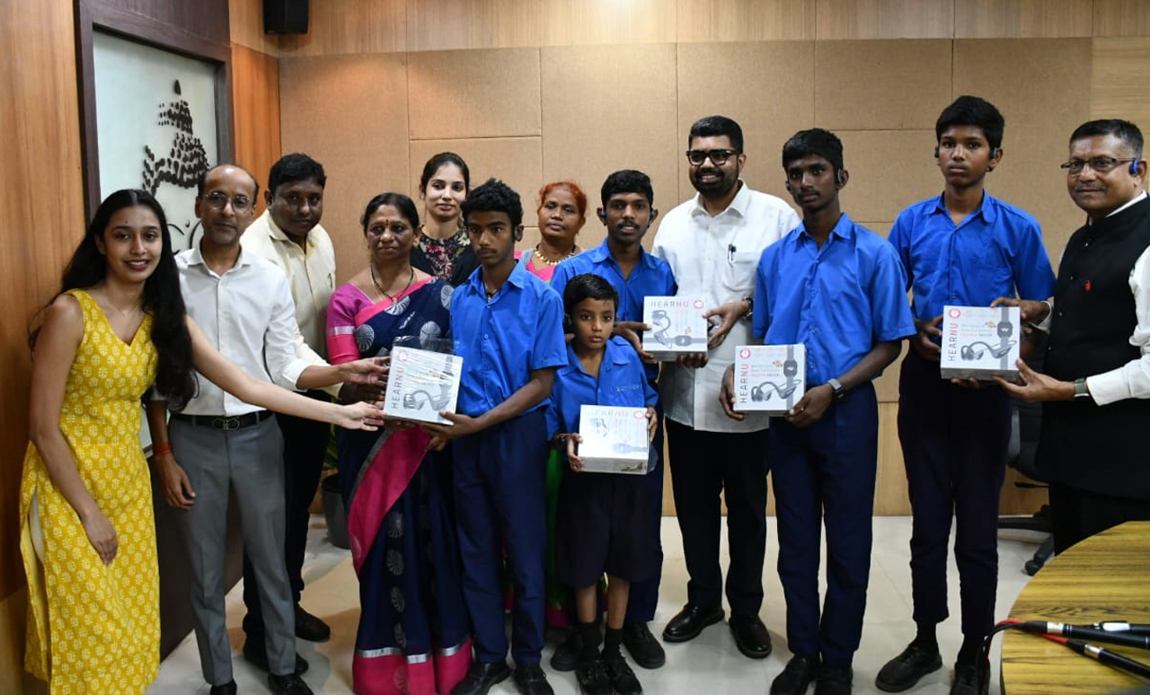 Hyderabad: 5 students from Govt. Deaf School receive high-end hearing devices