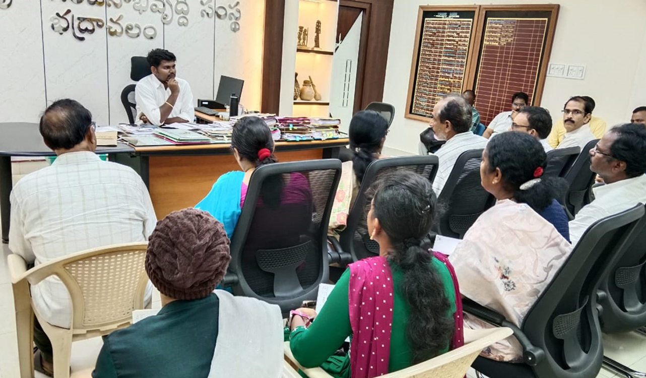 Kothagudem: ITDA PO pulls up officials for lapses in school and hostels