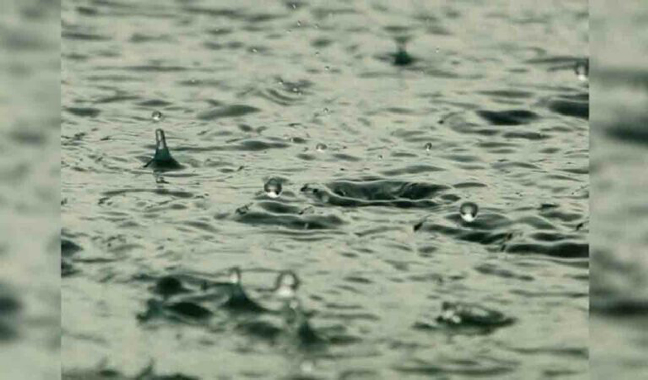 Incessant rain lashes erstwhile Warangal district; ponds, lakes ...