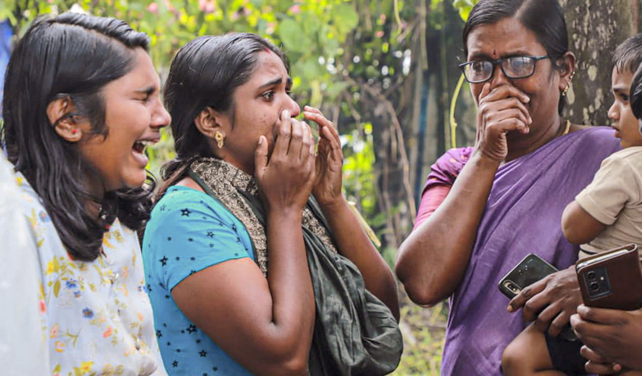 Wayanad: Woman offers breast milk to infants who lost mothers