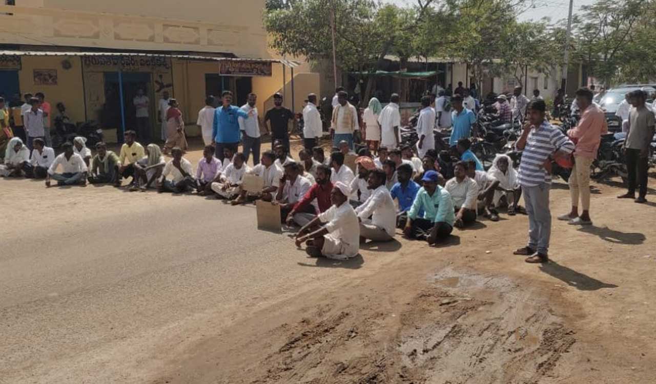 Telangana: Farmers in CM’s Kodangal protest against pharma village