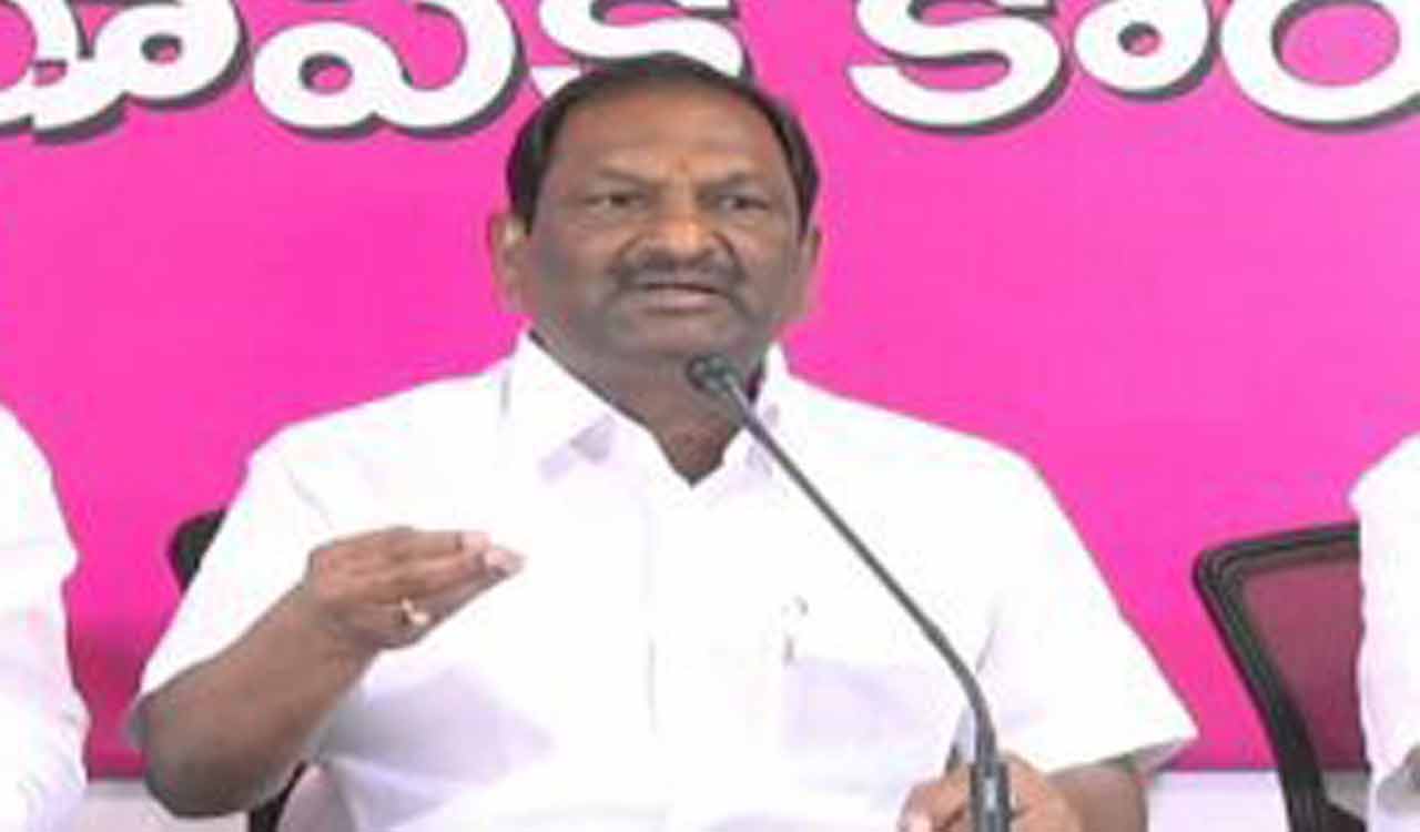 Hyderabad: Koppula denounces govt for failing to address issues of students in gurukul institutions