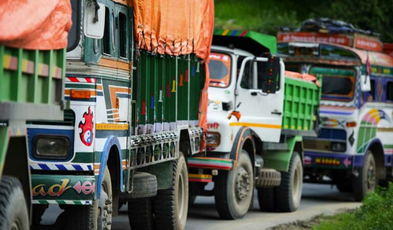 No entry for heavy, medium vehicles into Karimnagar town from Sept 1