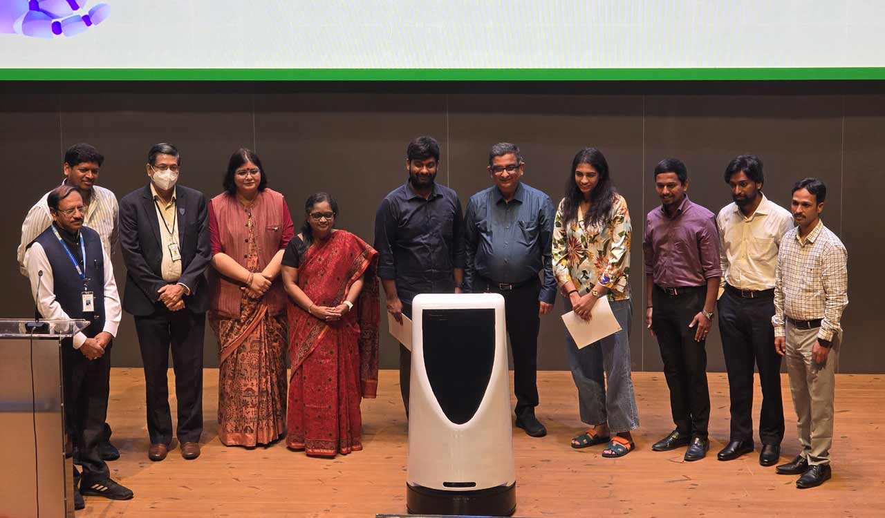 Hyderabad: MLRIT receives semi-humanoid robot from AIRA