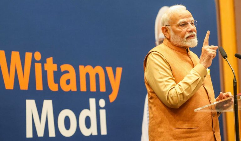 Modi in Poland