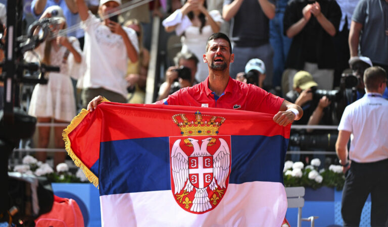 Novak Djokovic wins his first Olympic gold by beating Carlos Alcaraz at Paris