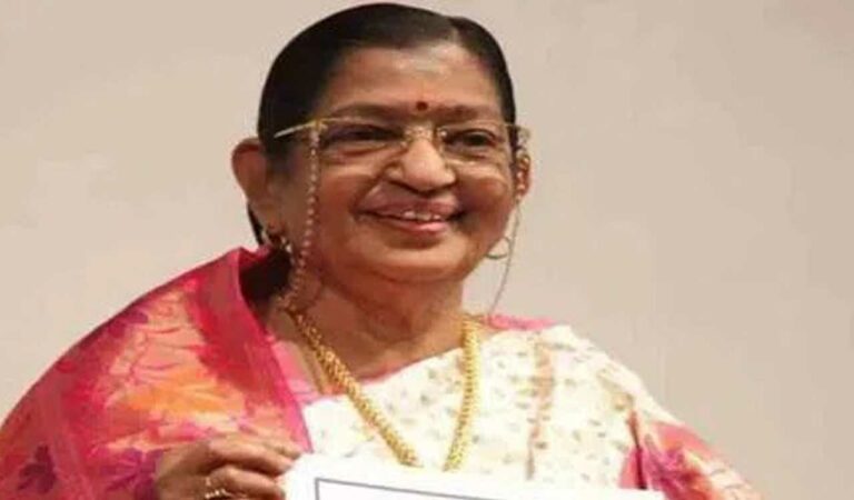 Veteran singer P Susheela hospitalised in Chennai