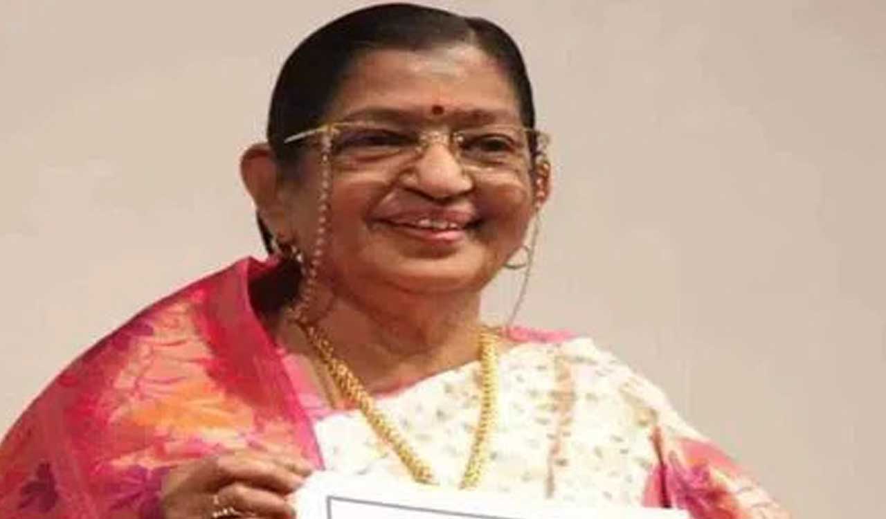 Veteran singer P Susheela hospitalised in Chennai