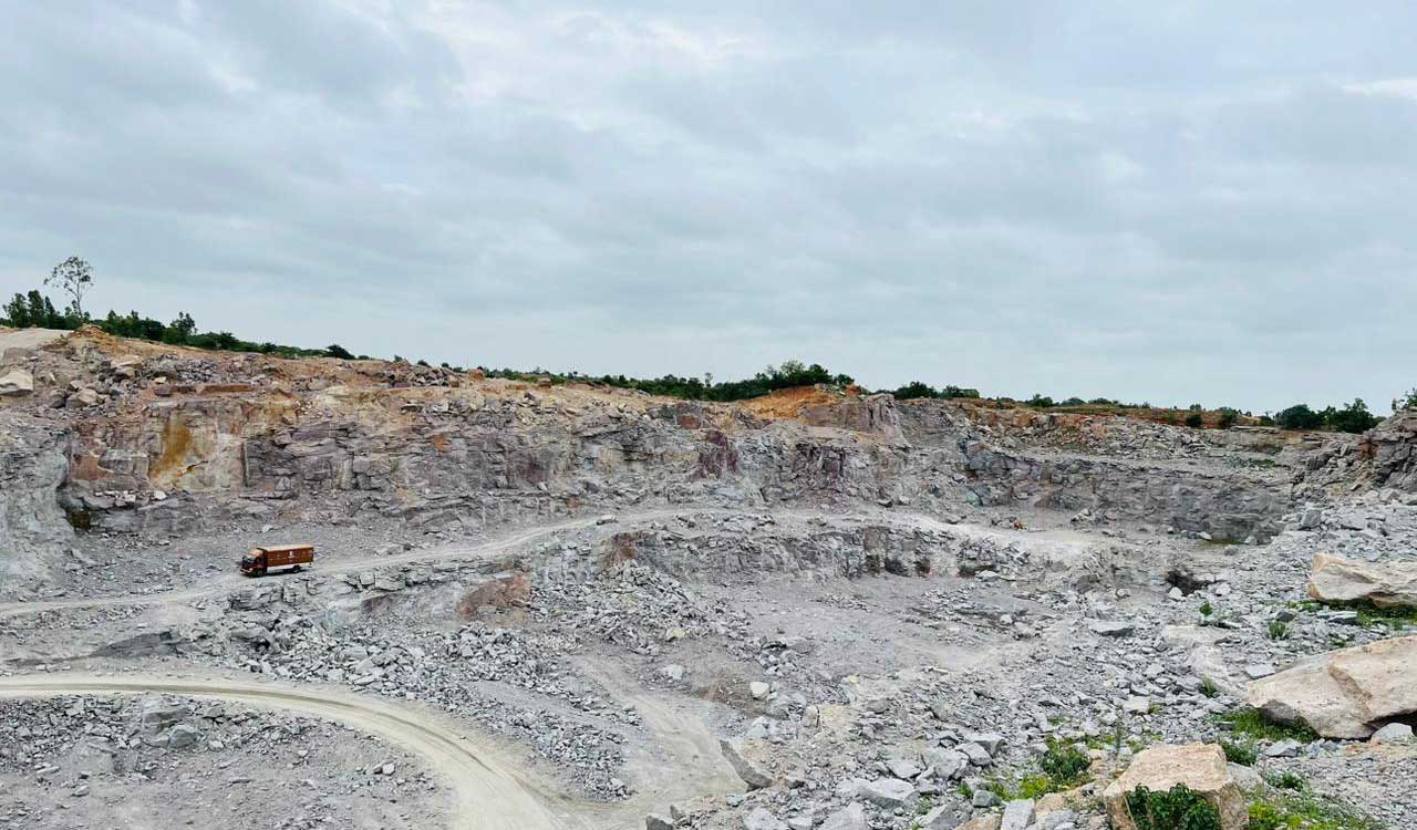 Quarry permission: Official apathy causing unrest among Sangareddy villagers
