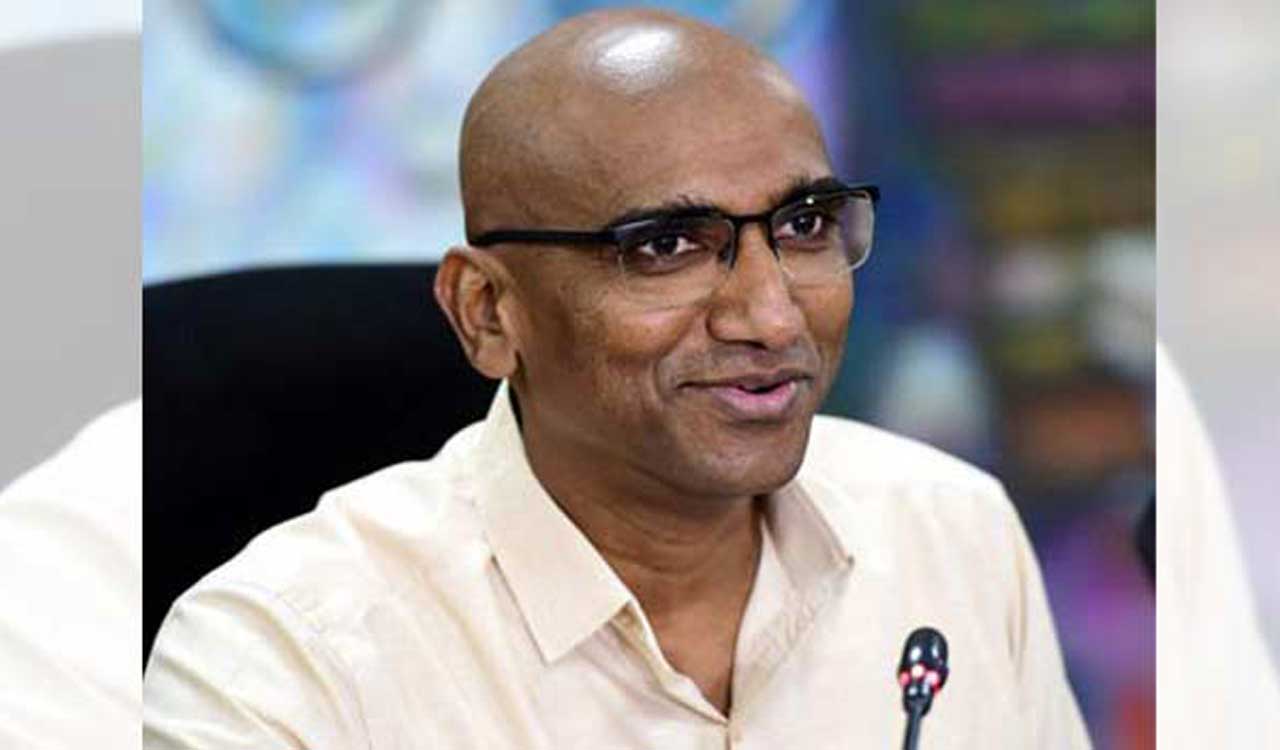 Telangana: R S Praveen Kumar questions Congress over deteriorating condition of education sector