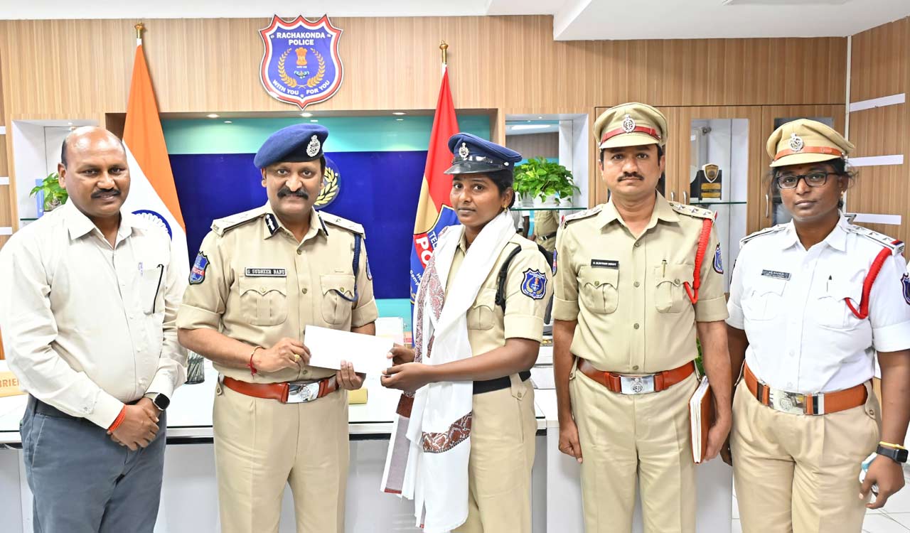 Rachakonda CP felicitates cops for Uppal skywalk rescue