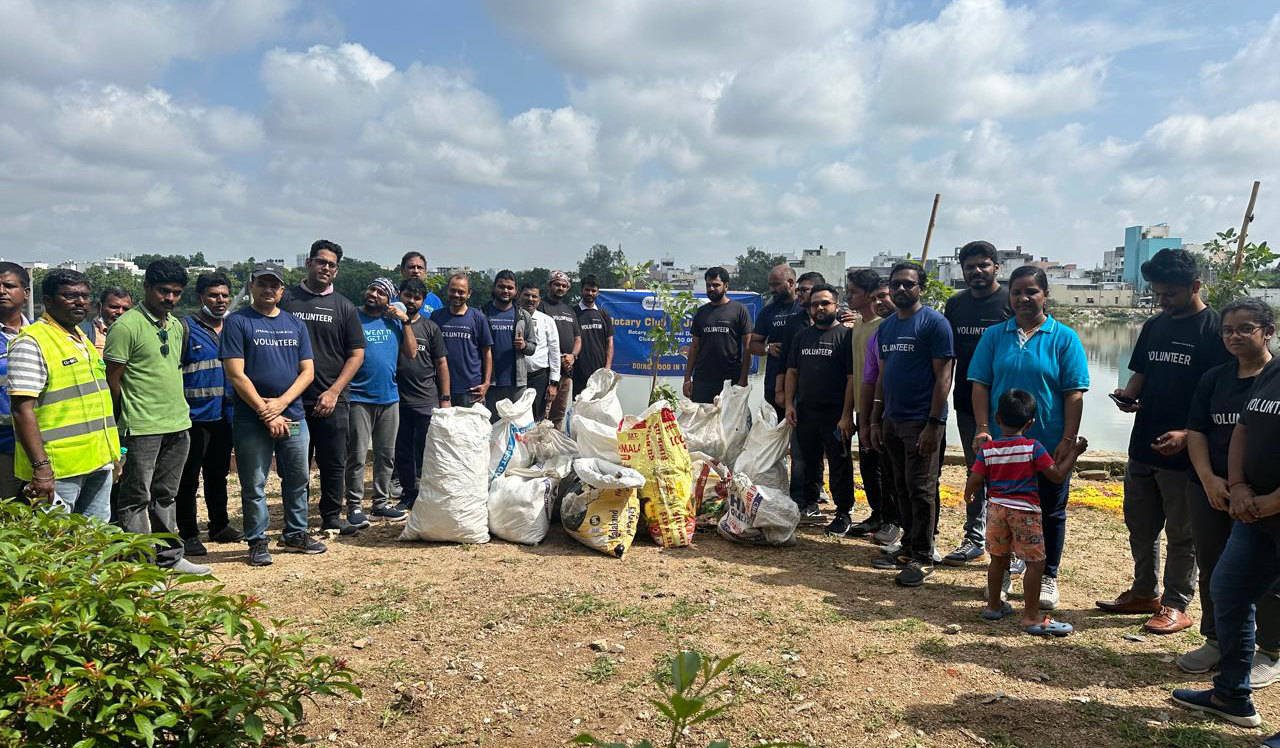 Volunteers take up cleanliness drive as part of Jubilee Hills Rotary Club initiative