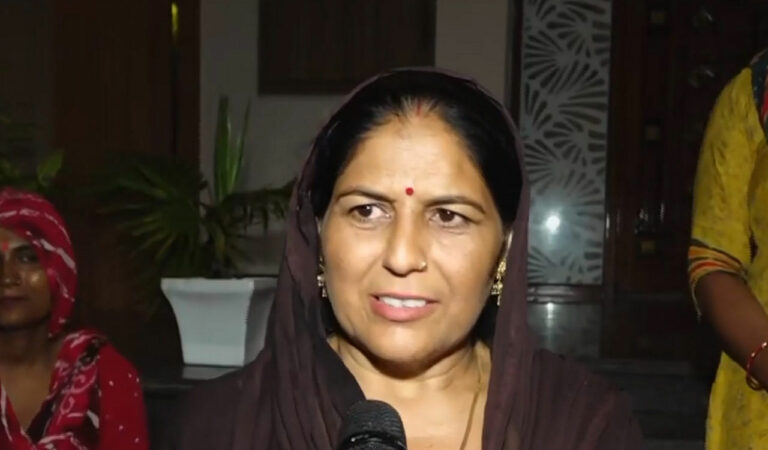 Saroj Devi