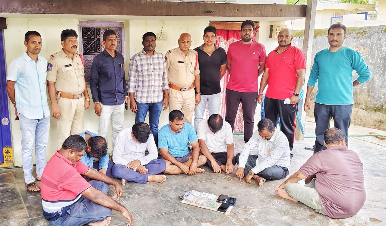 Seven held for gambling in Mancherial