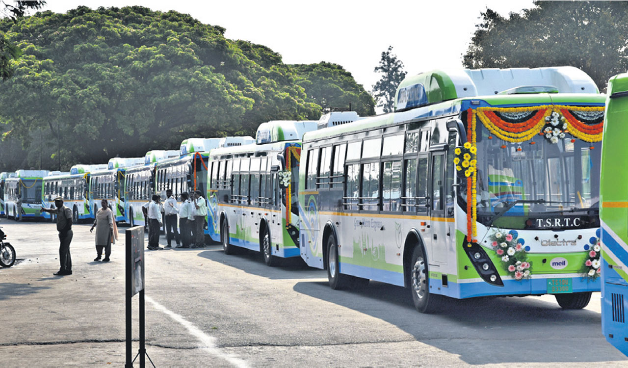 TGSRTC to operate 33 electric buses between Karimnagar-Hyderabad