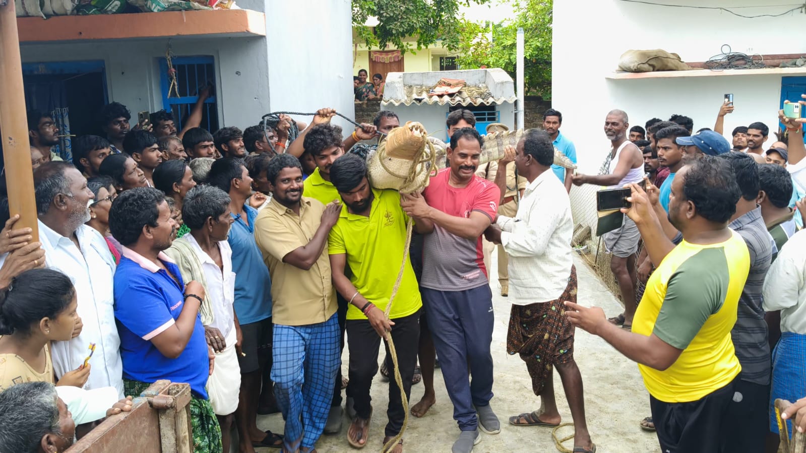 Watch: Crocodile enters house in Wanaparthy’s Janampet