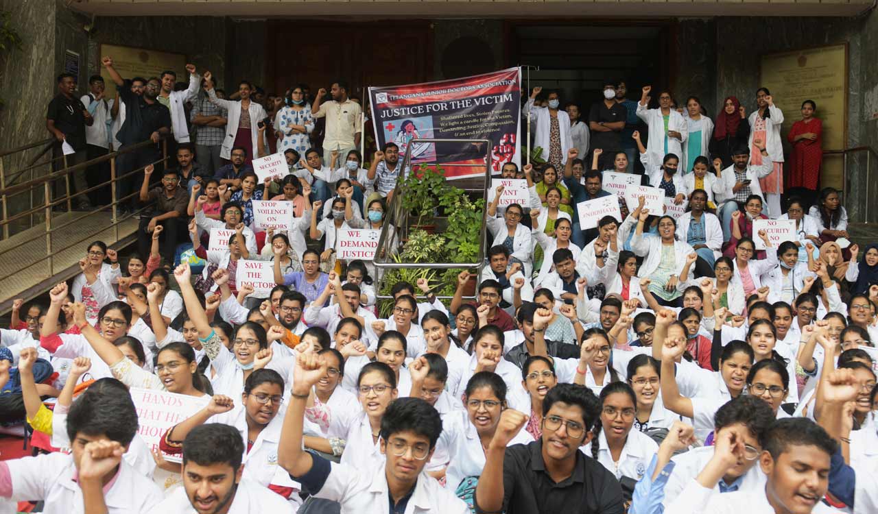 Kolkata doctor’s rape: Medicos boycott duties in Telangana
