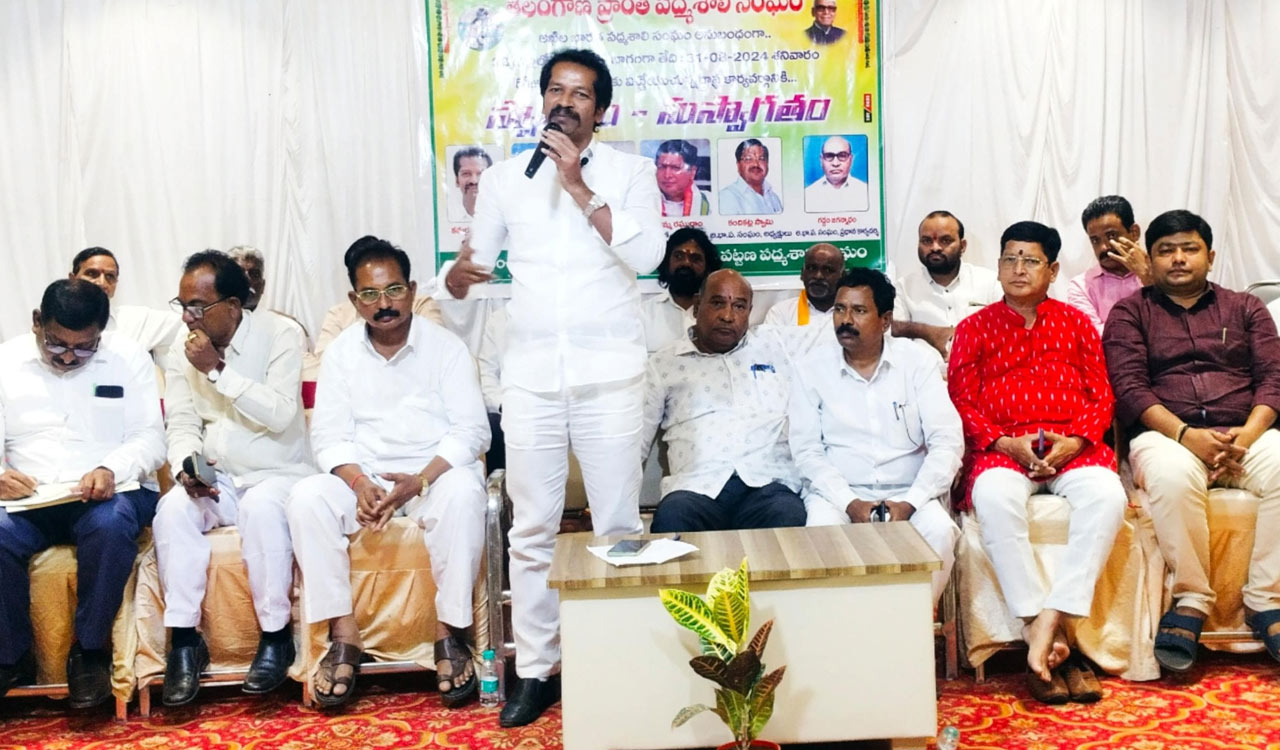 Political representation for weavers in legislative bodies sought