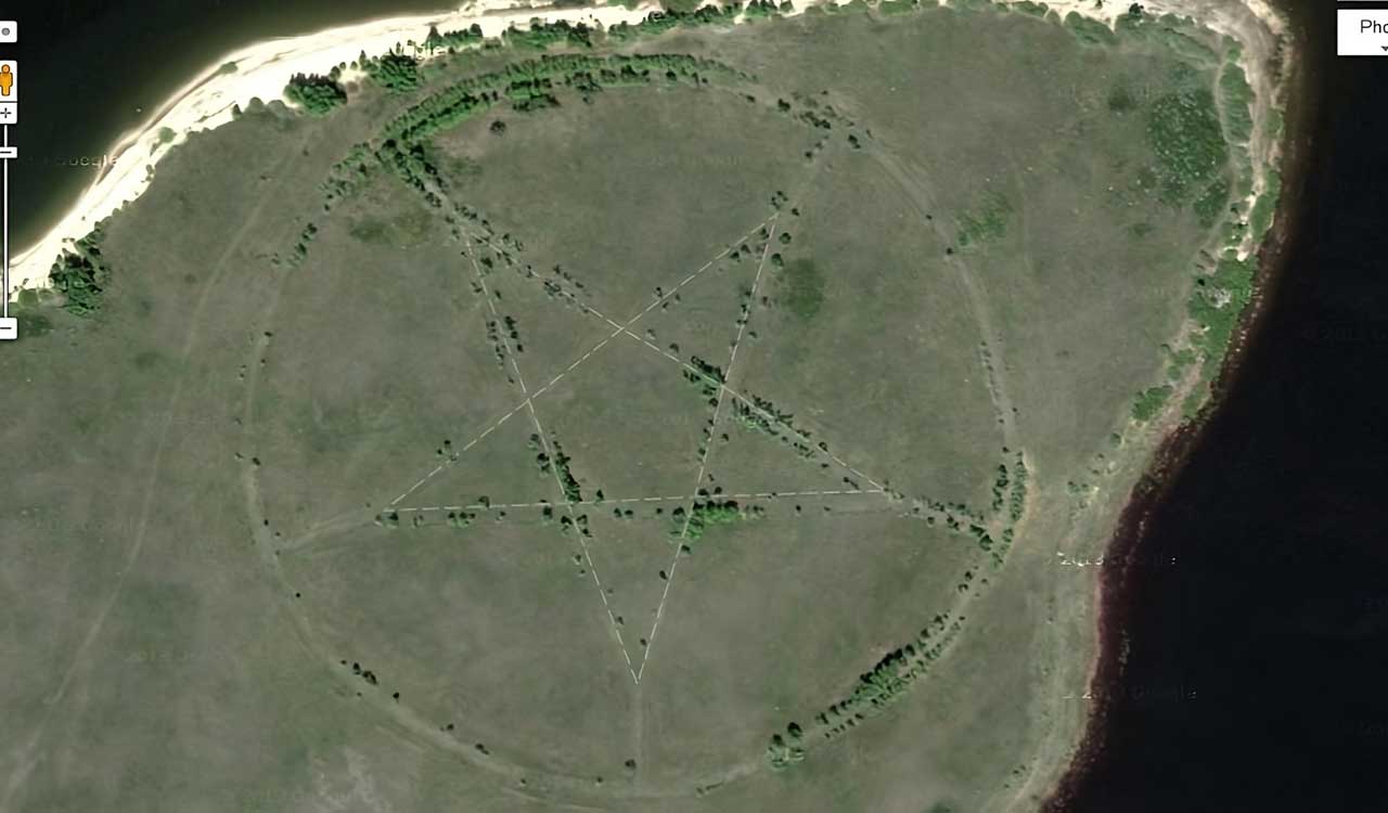 Weirdest things you can find on Google Earth