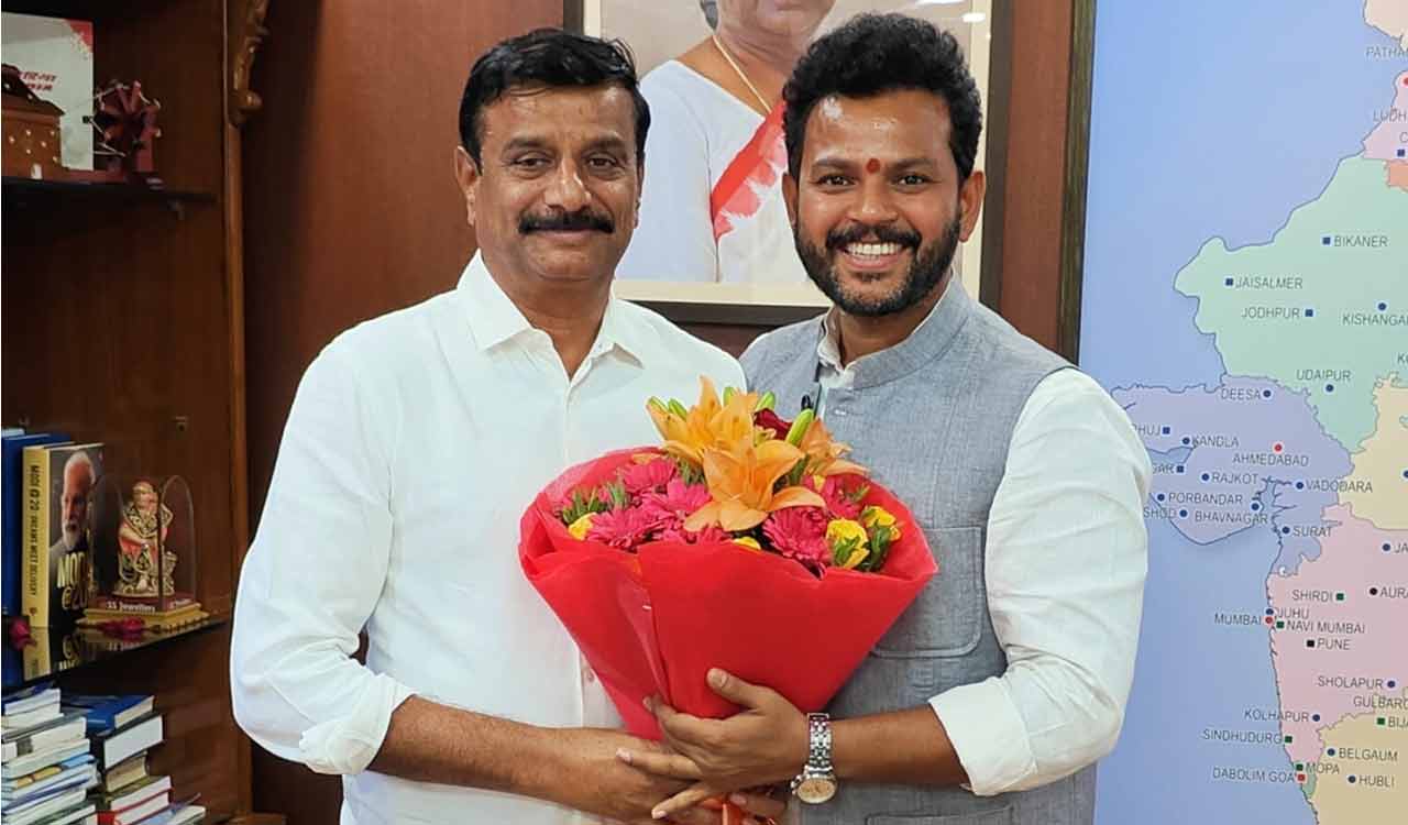 Call for new airports in Telangana: Prabhakar Reddy meets Civil Aviation Minister