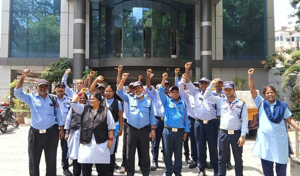 NIMS security personnel protest over delayed salaries