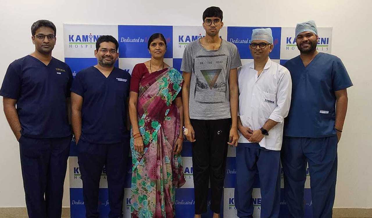 Family with rare-genetic disorder ‘Marfan Syndrome’ undergo surgery at Kamineni Hospitals