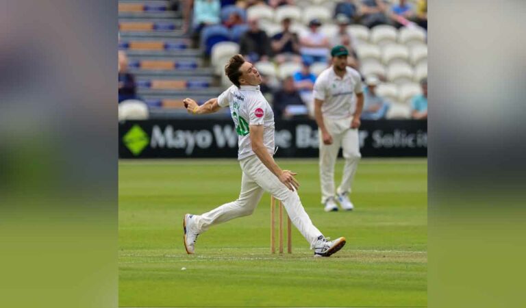 On day three of first Test at Old Trafford, Wood left the field immediately after bowling two deliveries into his 11th over in Sri Lanka's second innings. he remaining deliveries of the 56th over were bowled by Joe Root, who managed to pick up the wicket of Milan Rathnayake with his part-time off-spin.