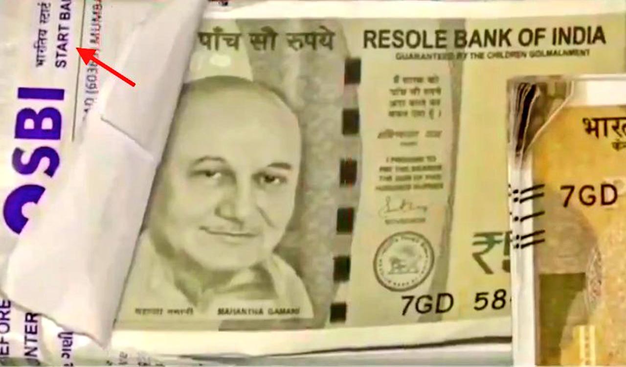 Anupam Kher becomes new ‘Gandhi’ on fake Rs 500 banknotes in Gujarat