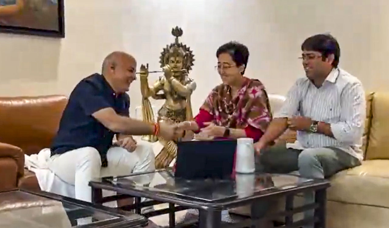 AAP welcomes bail to Kejriwal, says ‘truth can be troubled but not defeated’