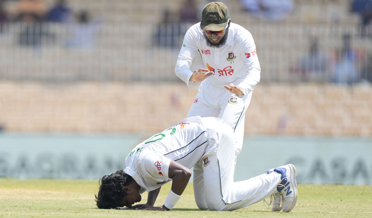 Ashwin, Jadeja shine as India post 376 against B’desh; high ‘five’ for Mahmud