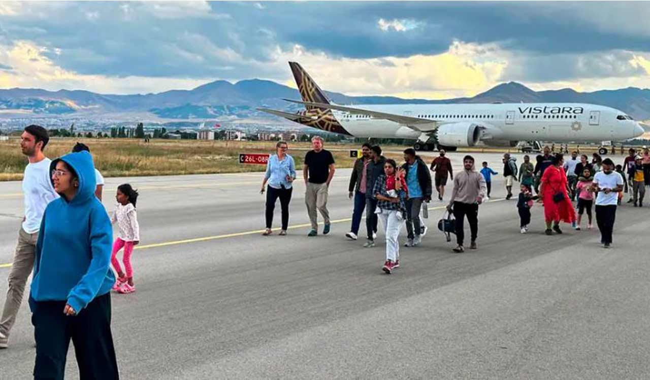 Bomb threat forcing Vistara flight’s emergency landing in Turkey declared false”