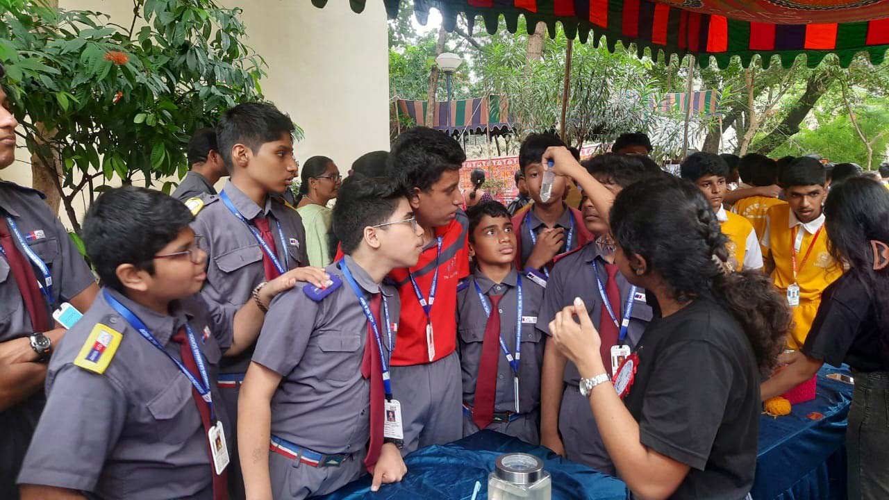 Hyderabad: Over 7, 000 students turn-up for CCMB Open Day