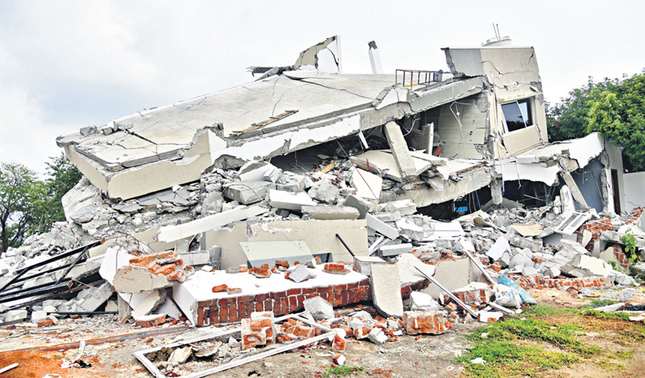 BRS condemns HYDRAA demolitions, calls out Congress’ bulldozer politics