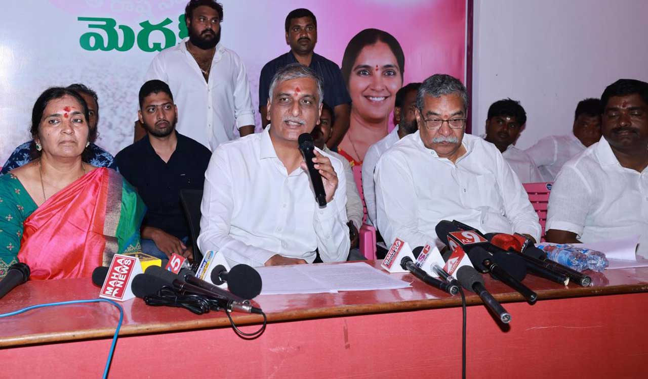 Telangana: Revanth Reddy projecting State in bad light, says Harish Rao