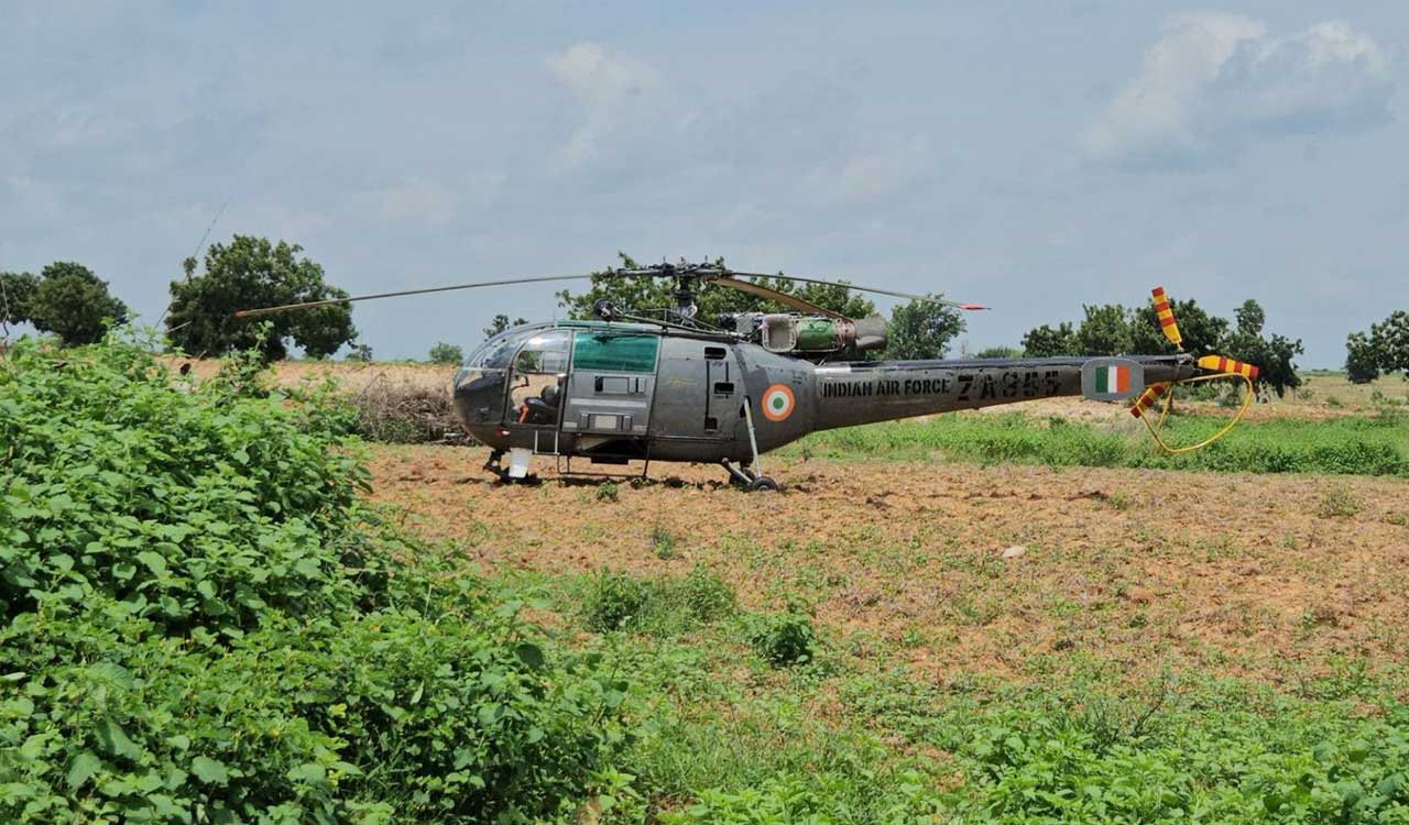 Telangana: IAF helicopter makes emergency landing in Nalgonda
