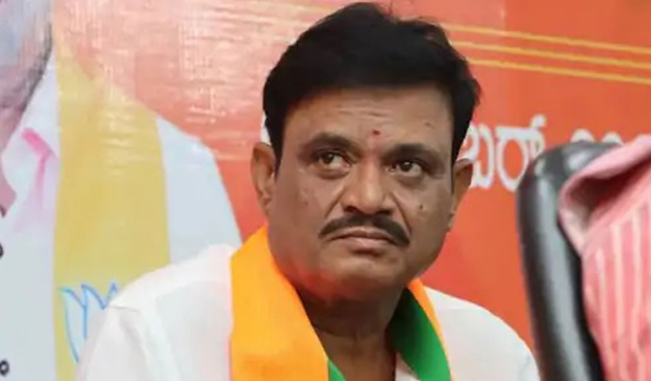 Karnataka cops file rape case against arrested BJP MLA Munirathna