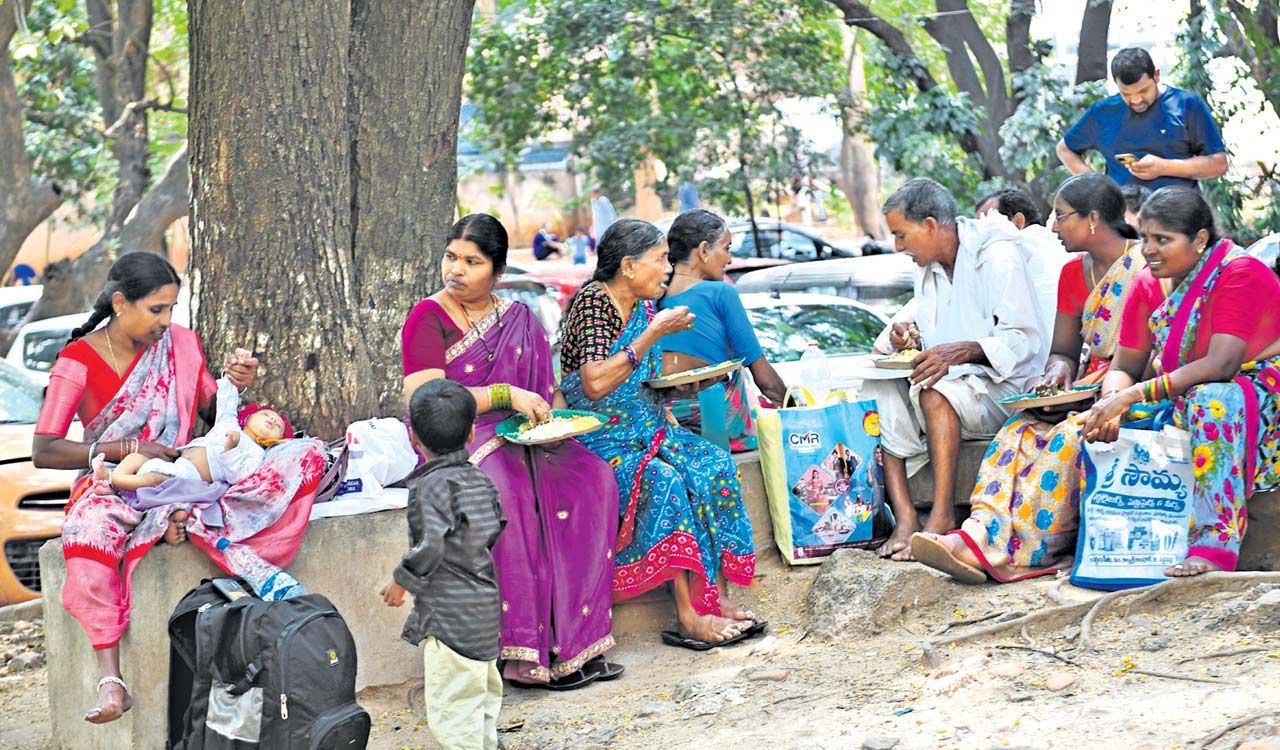 Coverage of Rs. 5/meal scheme for attenders of patients in Hyderabad’s Govt hospitals shrinks gradually