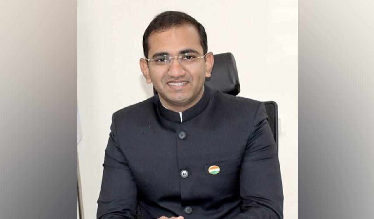 SPDCL AE suspended for demanding bribe in Hyderabad