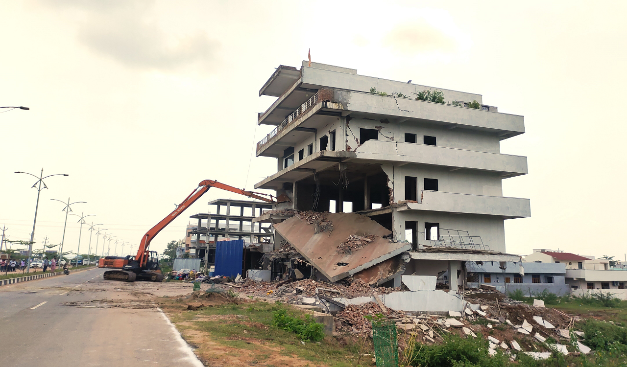 Govt land in Mancherial’s Naspur continues to face encroachment