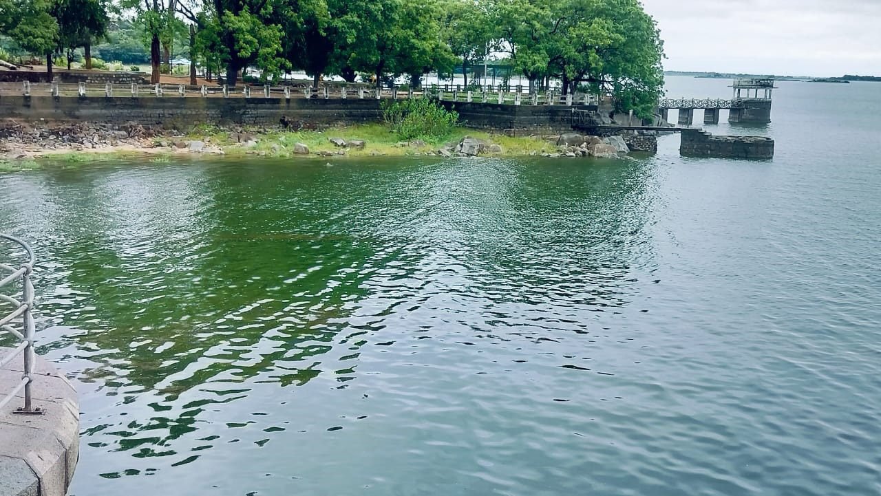 Inflows swell to 57,000 cusecs to Nizam Sagar