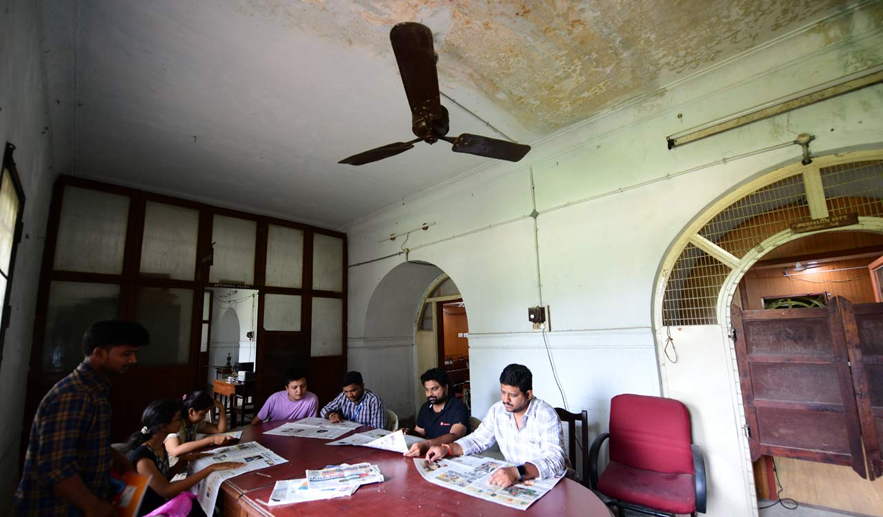 Nizam-era fans still breeze in Osmania University’s Art College